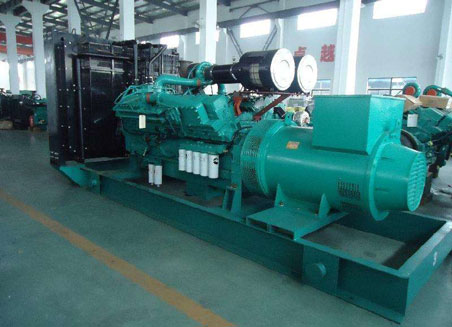 宜城800kw康明斯柴油发电机组图片 宜城800kw康明斯柴油发电机组图片